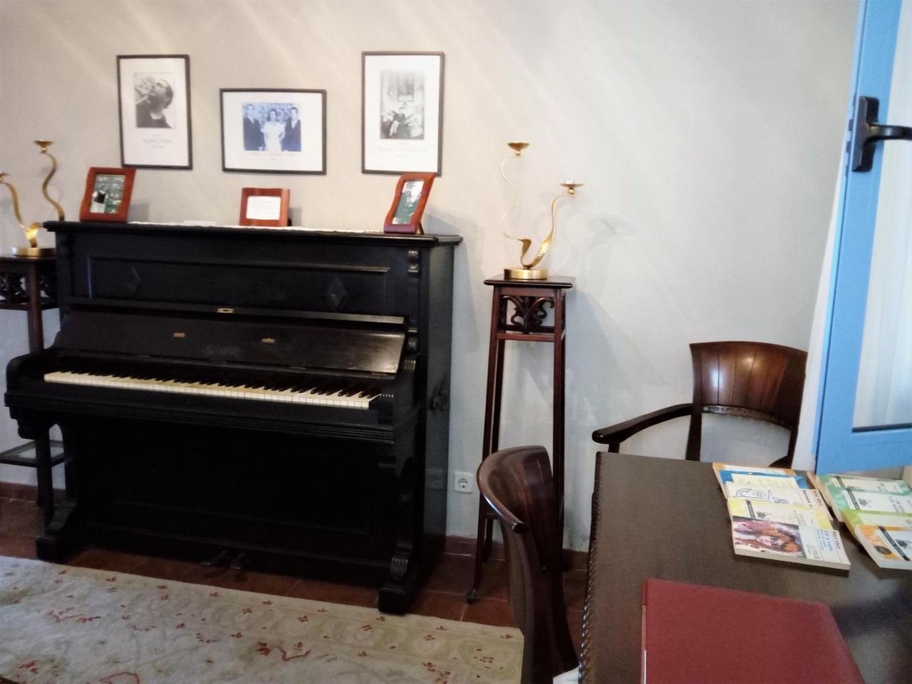 Hotel Utopia Benalup-Casas Viejas Esterno foto
